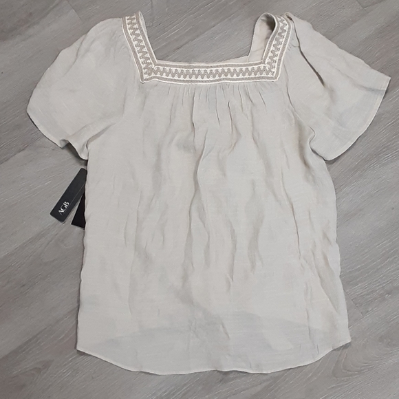 AGB Tie front top - Picture 2 of 7